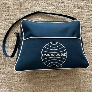 Genuine 1960s Pan Am Flight Crew Travel Bag Tote Carry On